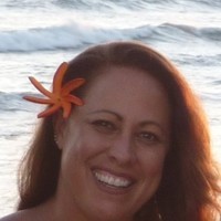 Lorra Naholowa'a