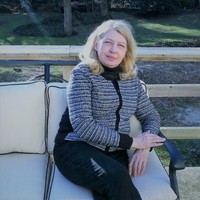 Lorraine Davis