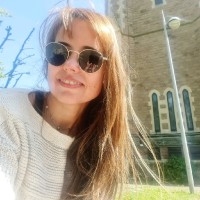 Vaneska R.