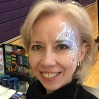 Beth MacKinney