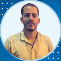 Caique Neves