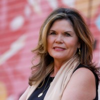 Elaine Cox