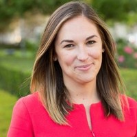 Hannah Lainer, Mba