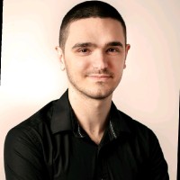 Iliya Topuzov