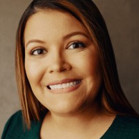 Janelle Lowry, Mba