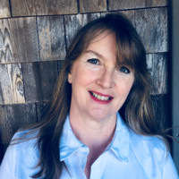 Nancy Holmes, Cmc