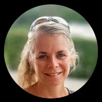 Anita Van Der Veen