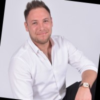 Luke Dennis