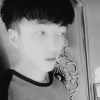 李君中