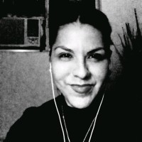Linda Flores Romero