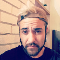 Adrián Guzmán.