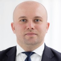 Георгий Попов