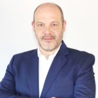 Humberto Santos