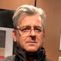 Kálmán Tóth