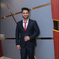 Vivek Dixit