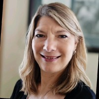 Julie Lentz