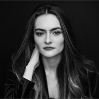 Julia Robyn