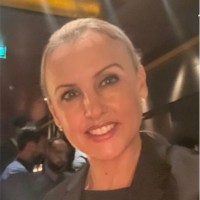 Leigh Kuhn