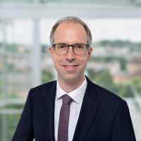 Dr. Jochen Bernhard