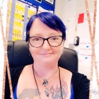 Liz J Evans