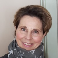 Yolande Henry
