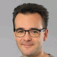 Mathias Knaut