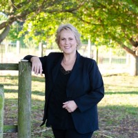 Bev Hoog