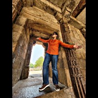 Deven Pulekar