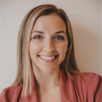 Lindsay Thompson