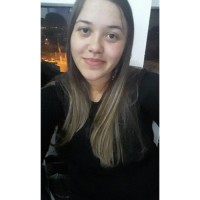 Caroline de Souza Ambires Machado