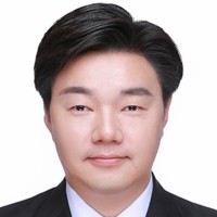 Kevin Huang
