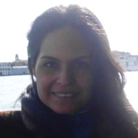 María F Chiacchio B