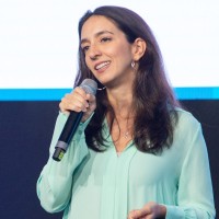 Laís Yazbek
