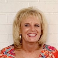 Suzanne Melville