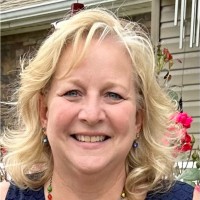 Angie Holcomb