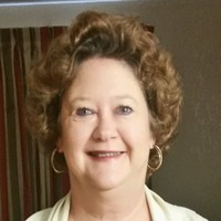 Leslee Head