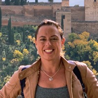 Thaise M. Senez-Mello