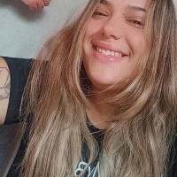 Júlia Martha