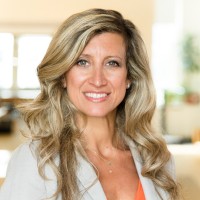 Patricia Ladis, Pt, Cbba