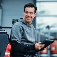 Henrik Lindkvist