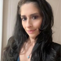 Mônica Almeida