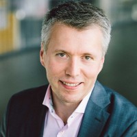 Håkan Lundgren