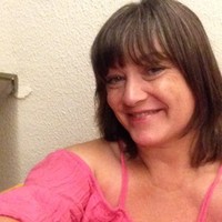 Glynis Jones