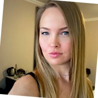 Sarah Lhs
