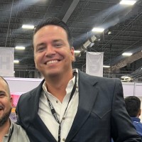 Alejandro Leal