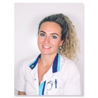Stephanie Van Zoelen