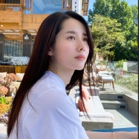 Yufen W.