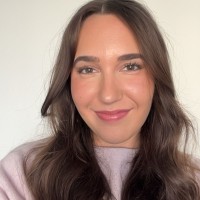 Alexa Bennett, Rdn, Ldn