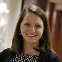 Jeanie Long Izurieta