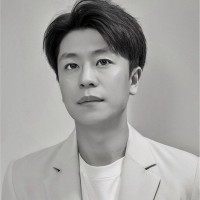William Qian